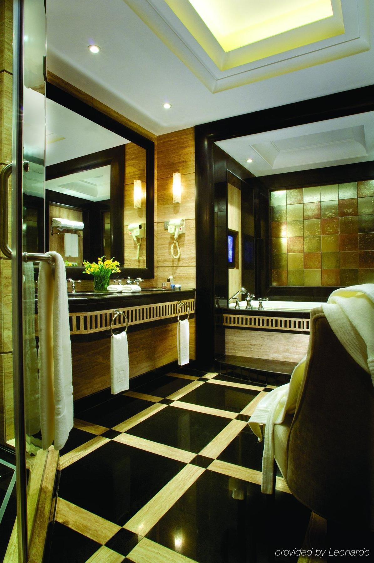Han'S Royal Garden Boutique Hotel, Пекин Екстериор снимка